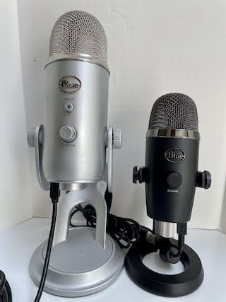 Blue Yeti (left) & Blue Yeti Nano (right) microphones